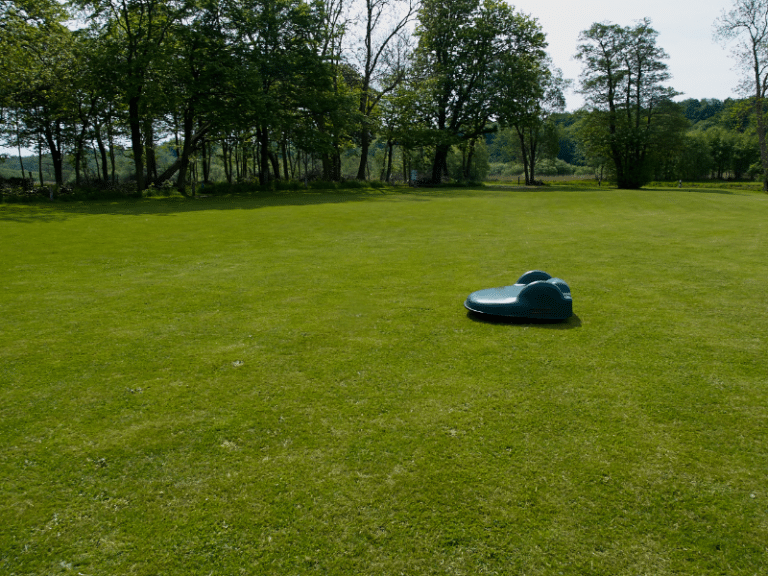 Kann ein Mähroboter ohne Begrenzungskabel laufen?